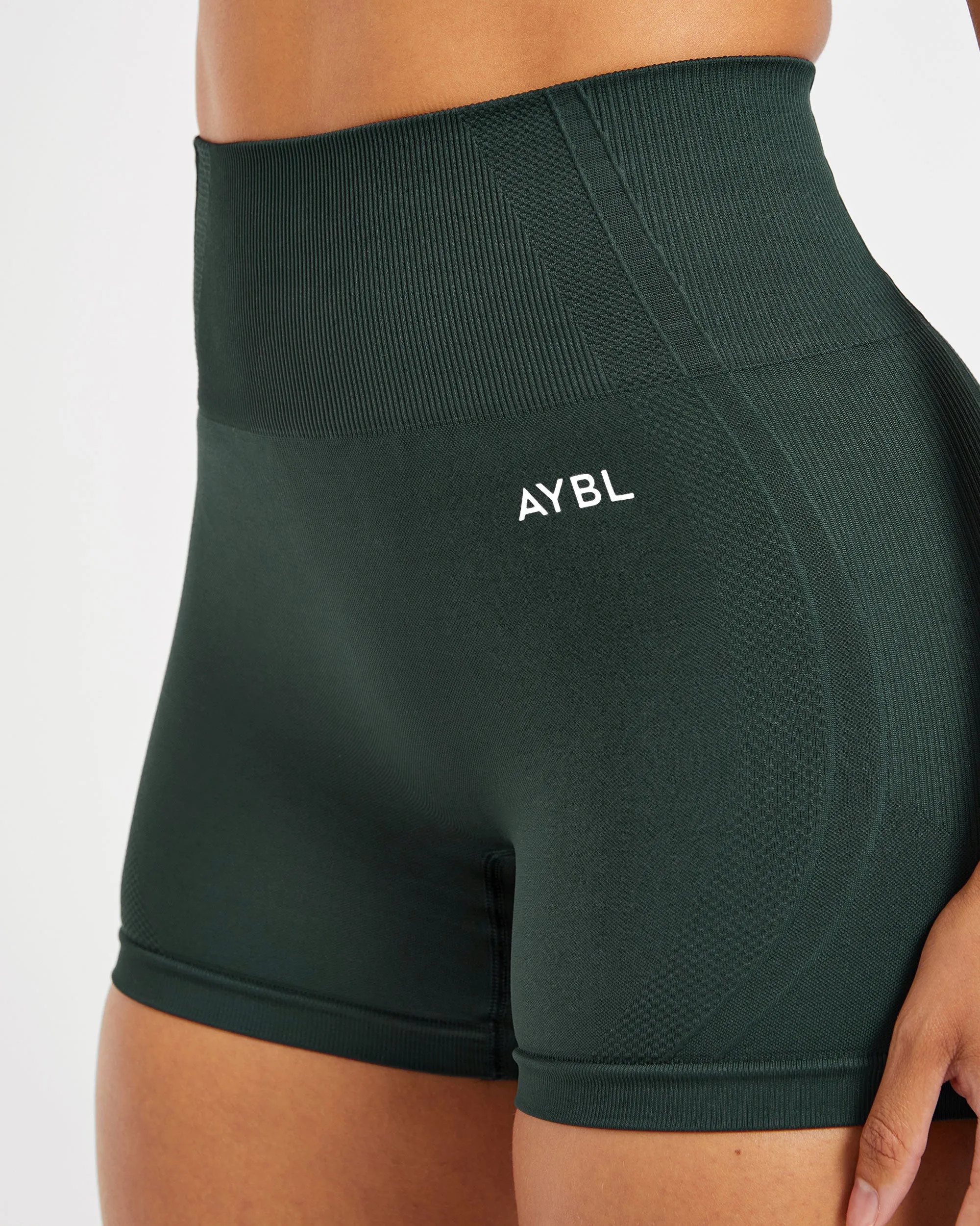 Balance V3 Seamless Shorts - Dark Green