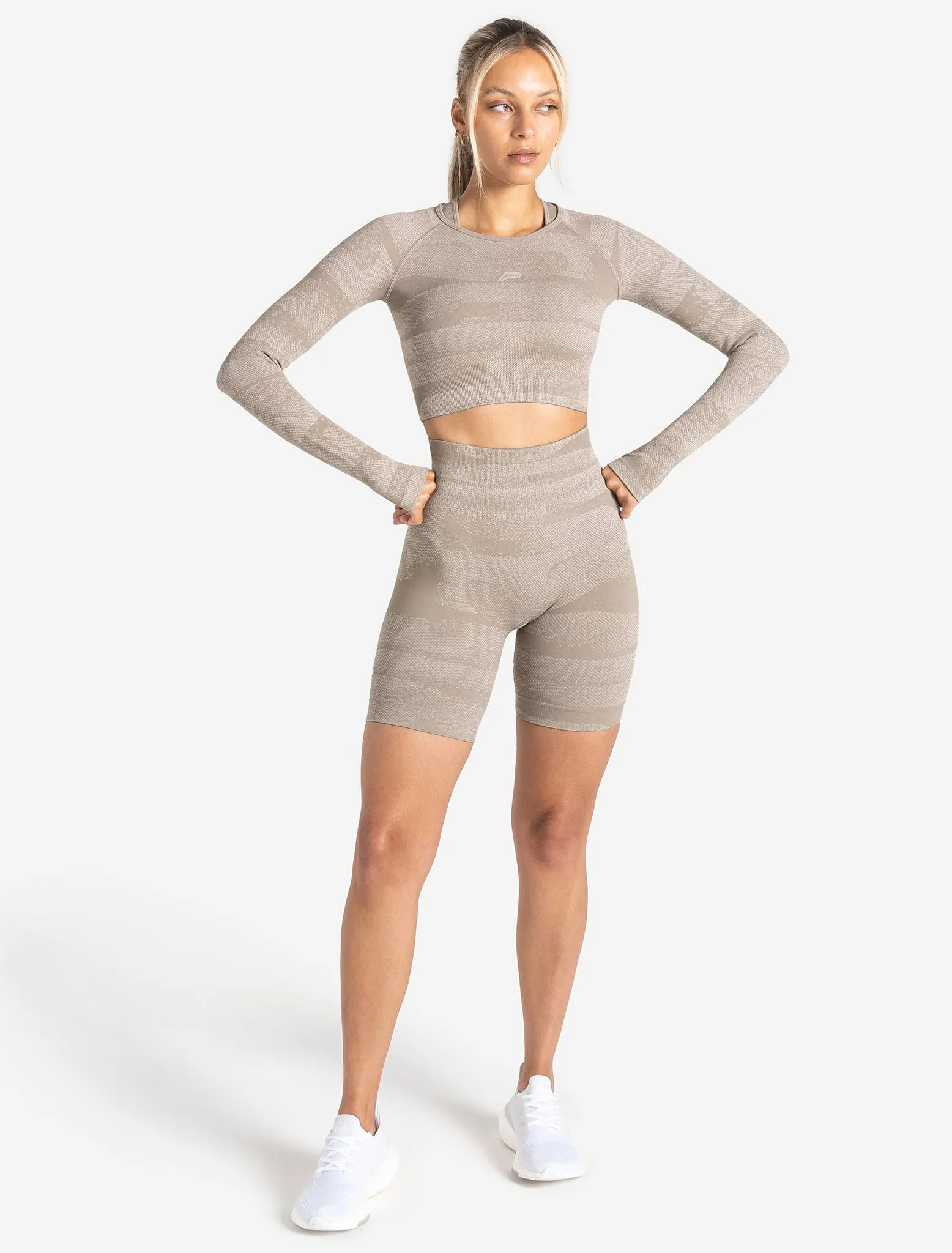 Boost Seamless Shorts - Neutral