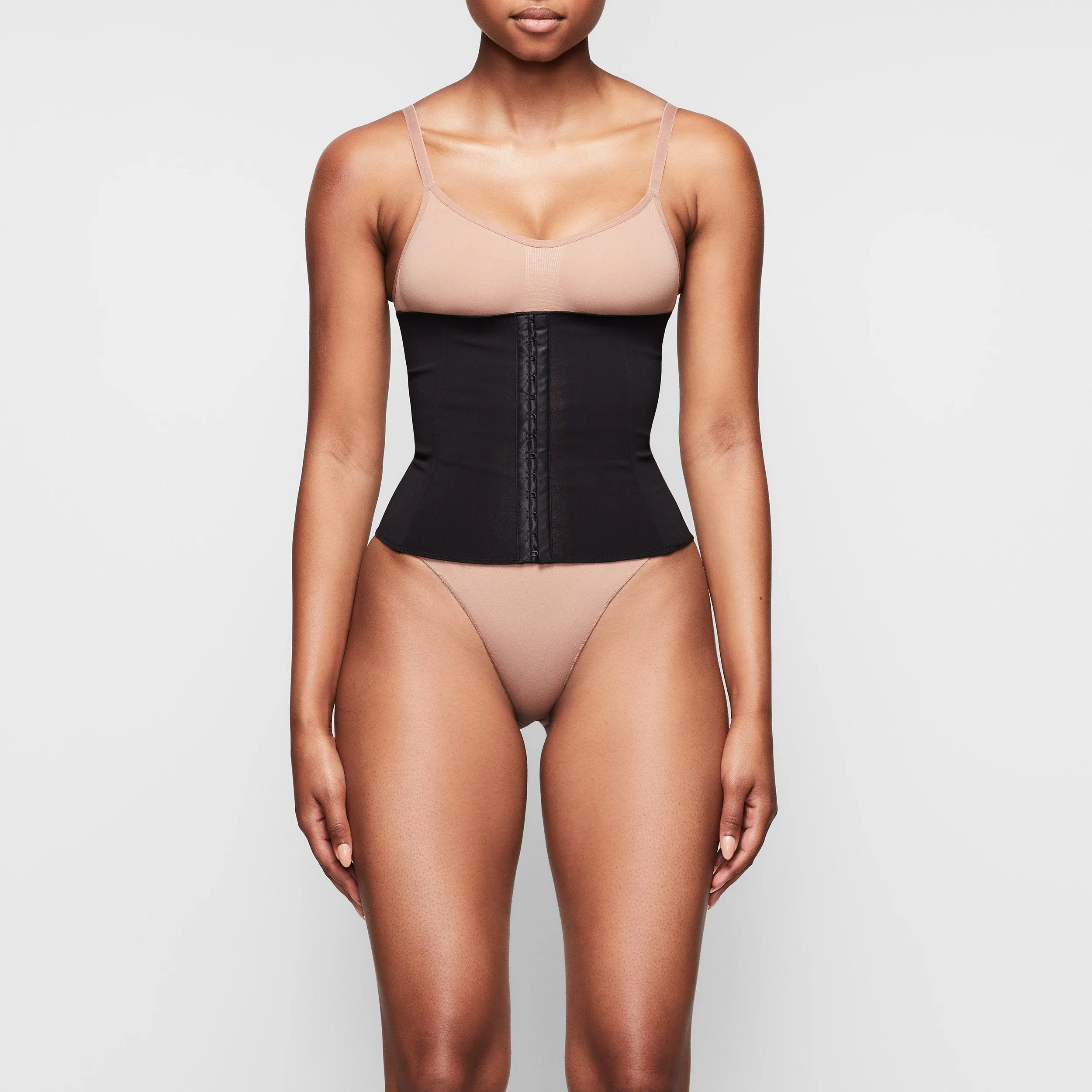 WAIST TRAINER WITH A LARGE TITLE | ONYX